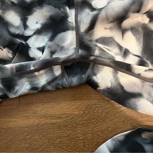 Lululemon Leggings - Picture 3 of 5